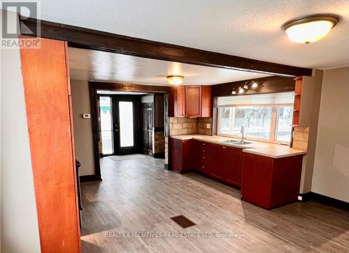 18 Mill Street, North Dundas, Ontario  K0C 1H0 - Photo 17 - X12913928