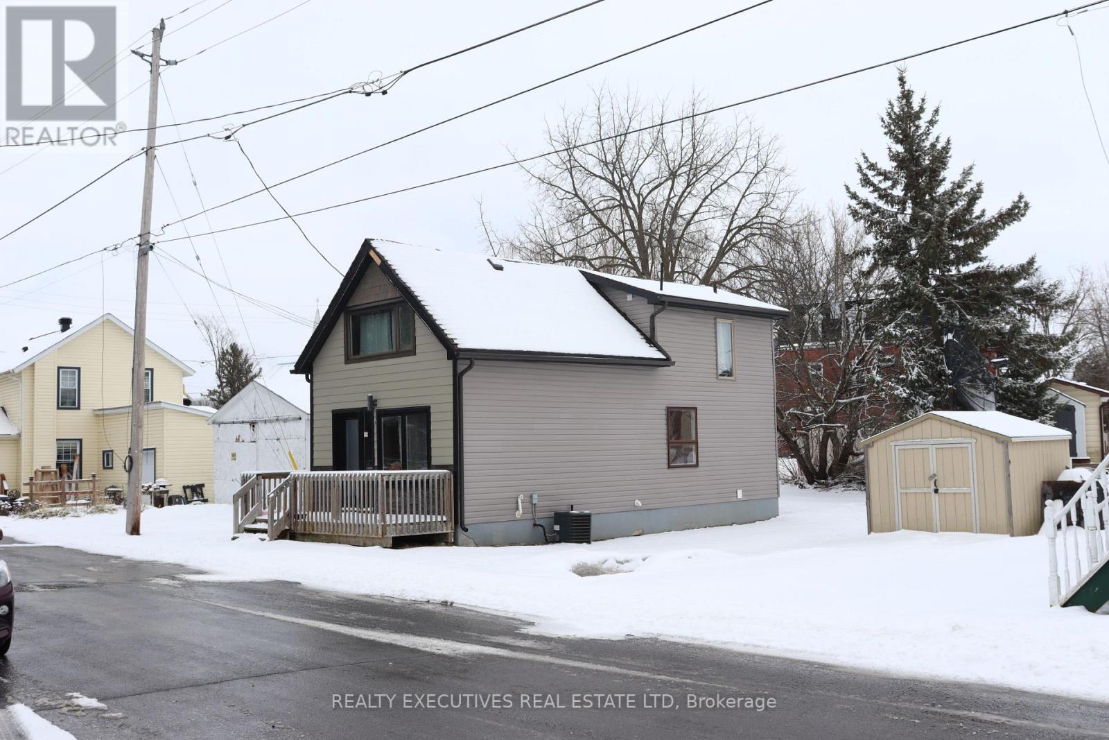 18 Mill Street, North Dundas, Ontario  K0C 1H0 - Photo 9 - X12913928