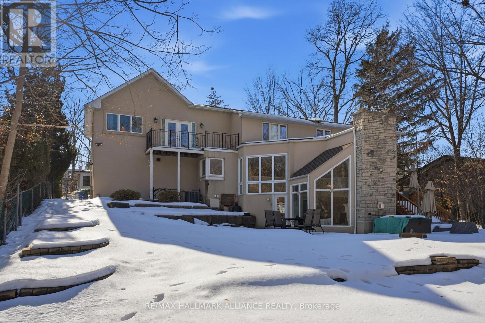 2413 Robin Drive, Mississauga, Ontario  L5K 1S8 - Photo 30 - W12828554