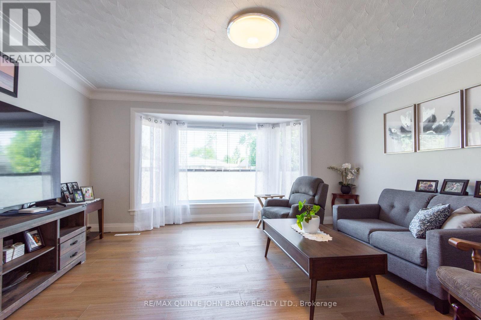 15 Coleman Drive, Quinte West, Ontario  K8V 3A5 - Photo 6 - X12913960