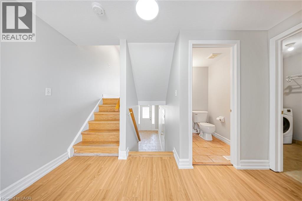 9 Red Clover Crescent, Kitchener, Ontario  N2E 4G9 - Photo 13 - 40814484