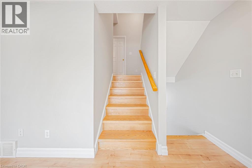 9 Red Clover Crescent, Kitchener, Ontario  N2E 4G9 - Photo 21 - 40814484