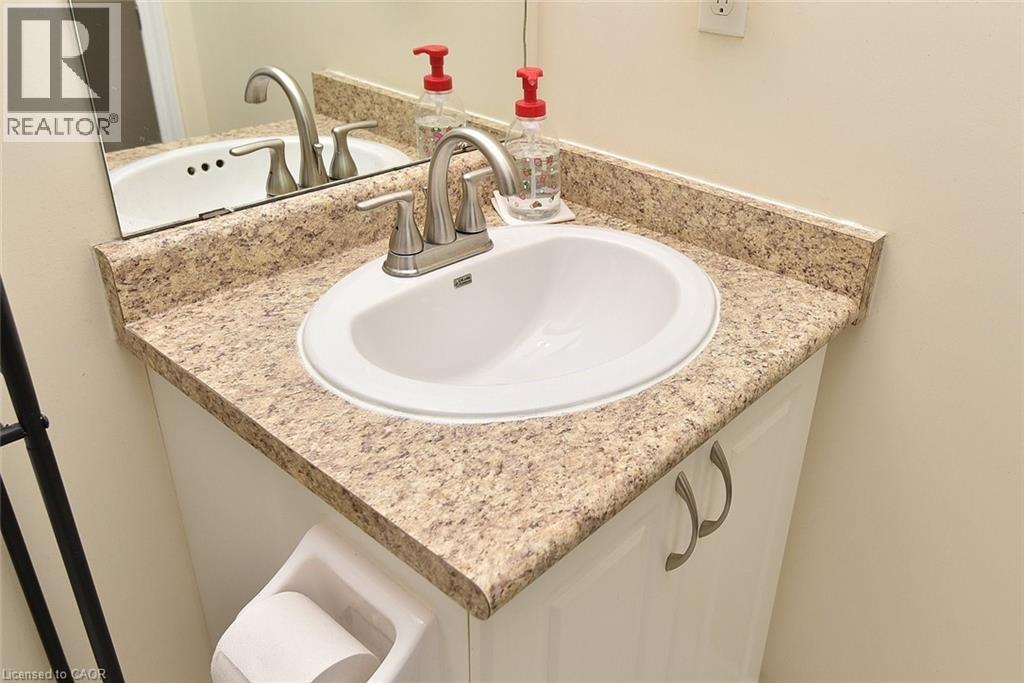 9 Lynch Crescent, Binbrook, Ontario  L0R 1C0 - Photo 31 - 40814249