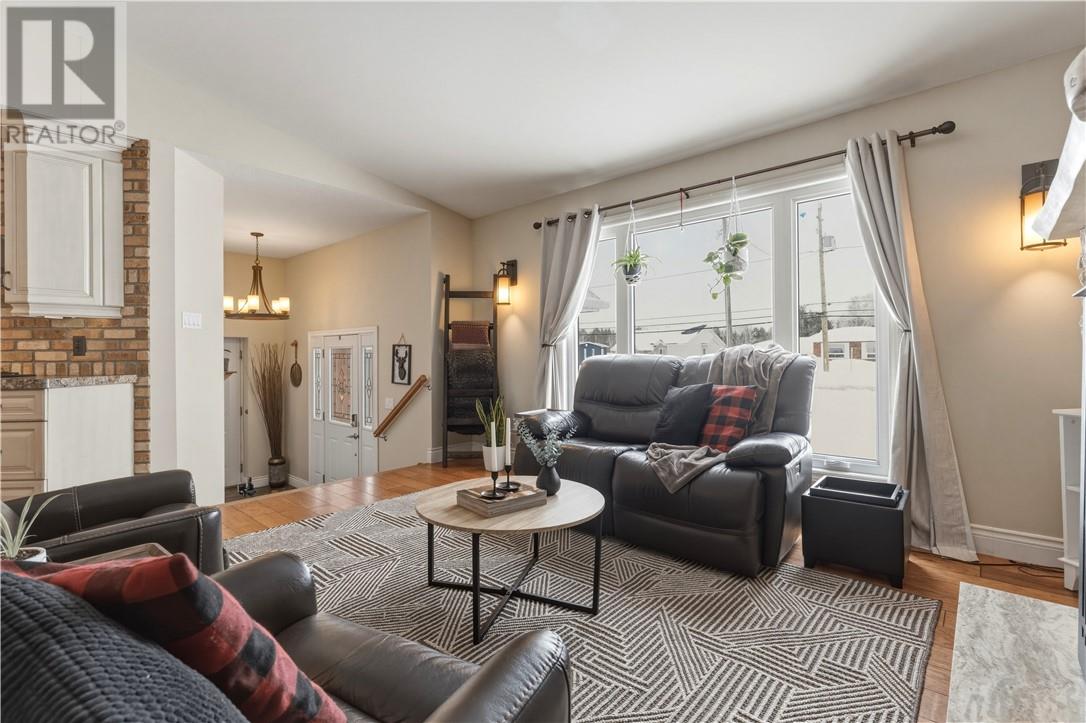 423 Cote Boulevard, Hanmer, Ontario  P3P 1N8 - Photo 4 - 2126890