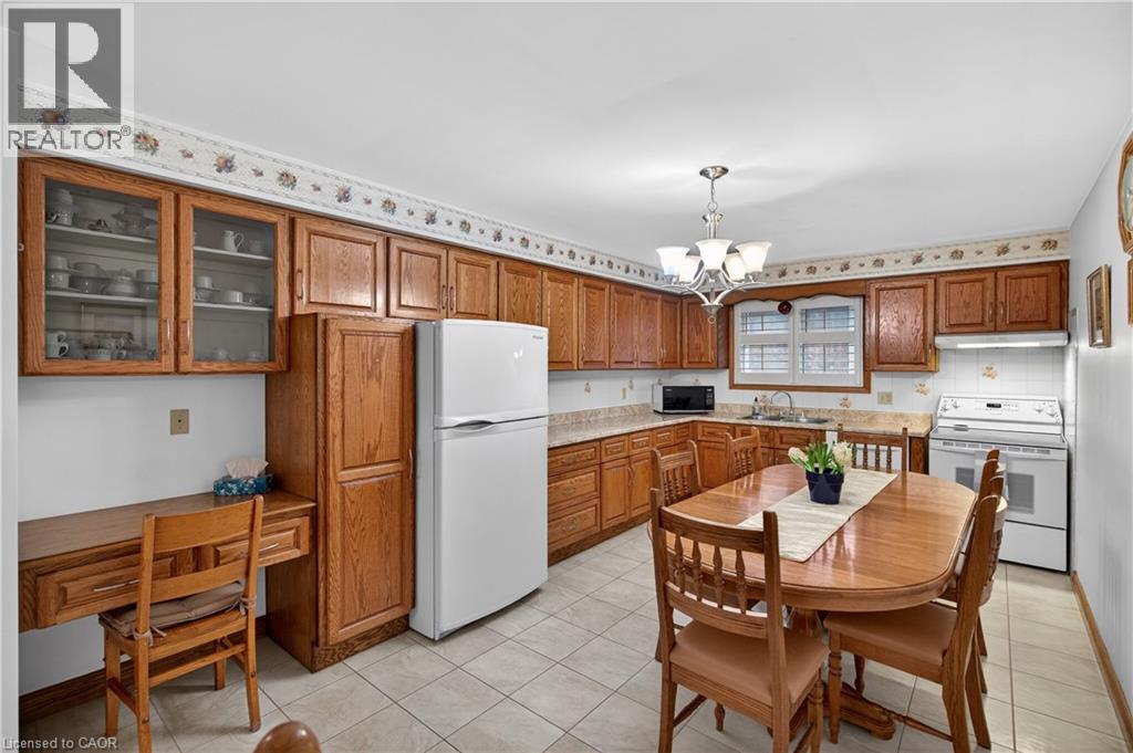 71 Ellington Avenue, Stoney Creek, Ontario  L8E 3T5 - Photo 15 - 40810828