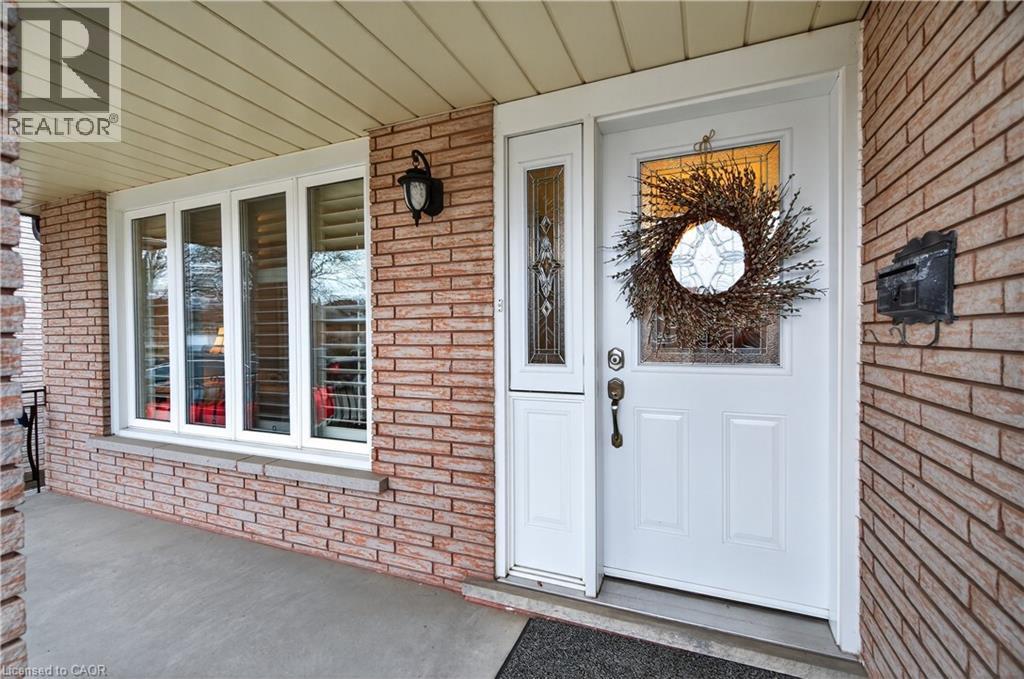 71 Ellington Avenue, Stoney Creek, Ontario  L8E 3T5 - Photo 4 - 40810828