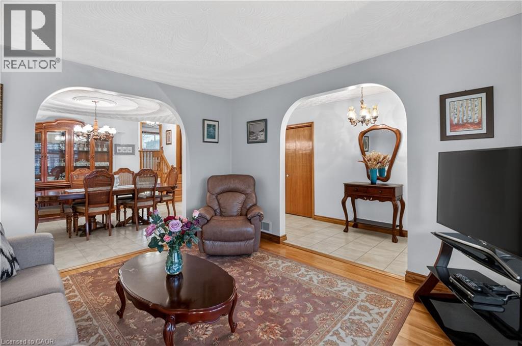 71 Ellington Avenue, Stoney Creek, Ontario  L8E 3T5 - Photo 7 - 40810828