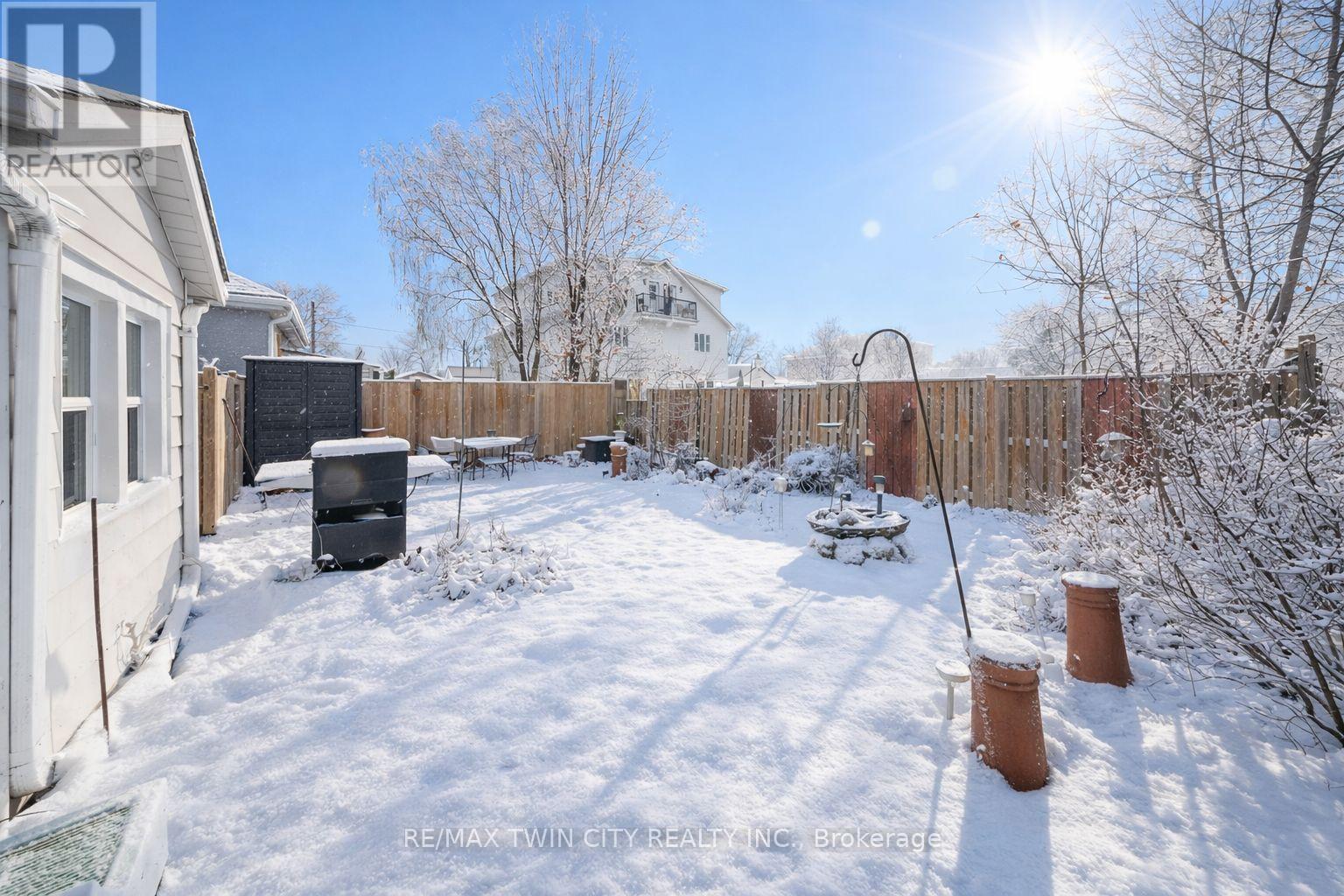 68 Oak Street, Brantford, Ontario  N3T 2B1 - Photo 20 - X12736672