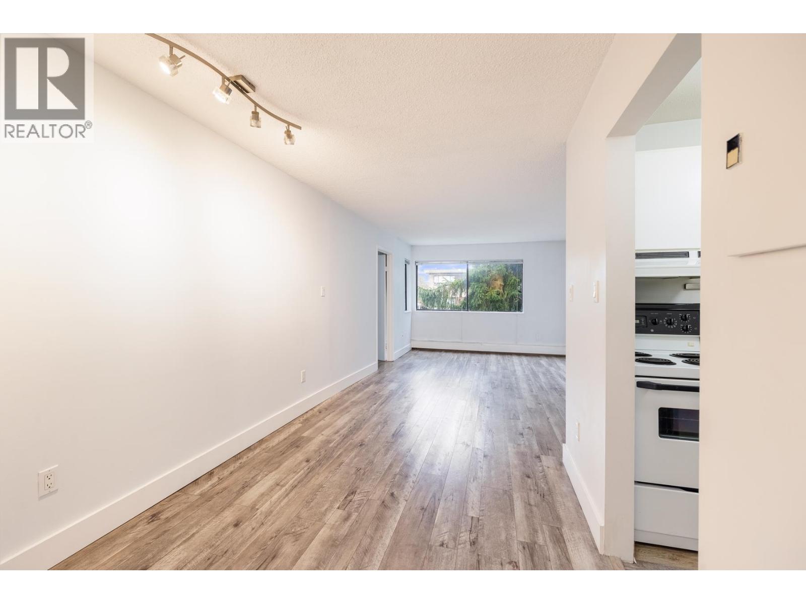 201 830 E 7th Avenue, Vancouver, British Columbia  V5T 4J2 - Photo 6 - R3102836