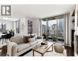 <div class="price">$639,000</div> 1102 1225 Richards Street, Vancouver<br><div style="margin-bottom:8px;"><small>Oakwyn Realty Ltd.</small></div><div class='bed_bath'>1 Bed | 1 Bath</div>