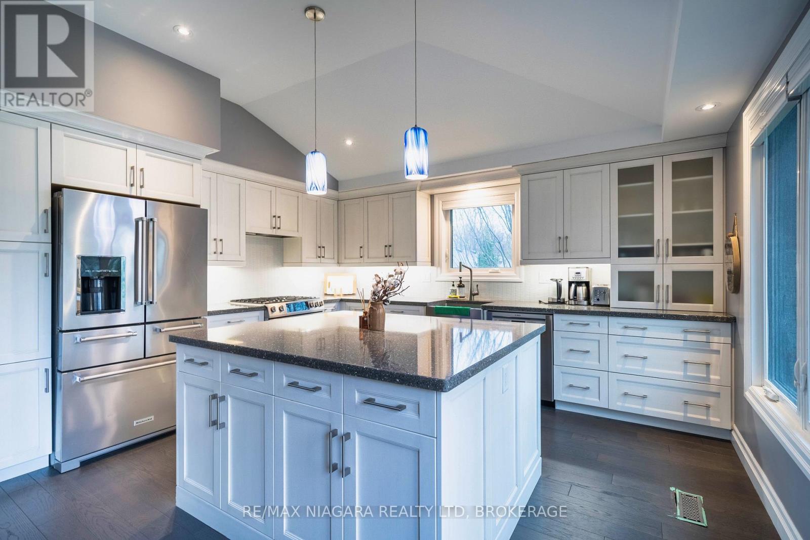 214 Mary Street, Niagara-On-The-Lake, Ontario  L0S 1J0 - Photo 15 - X12913832