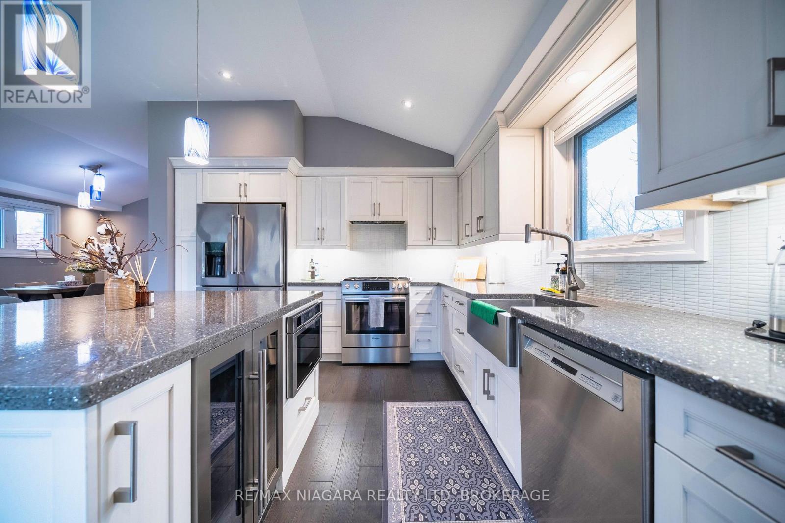 214 Mary Street, Niagara-On-The-Lake, Ontario  L0S 1J0 - Photo 16 - X12913832