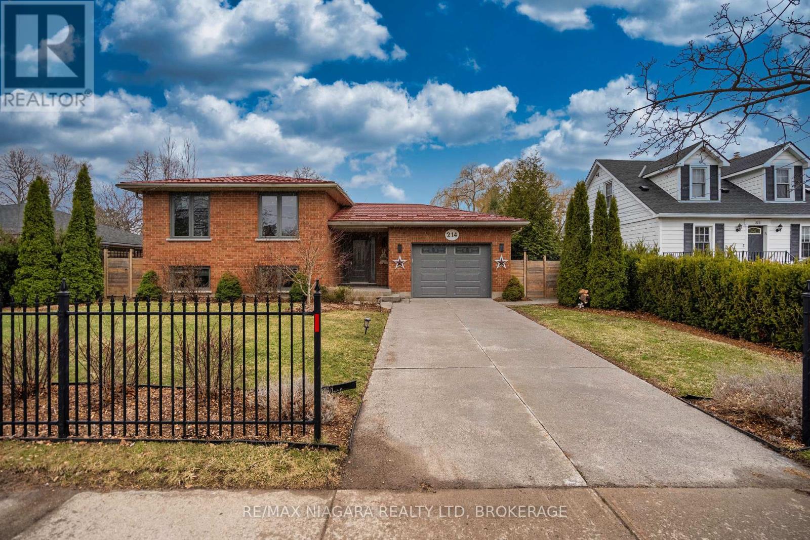 214 Mary Street, Niagara-On-The-Lake, Ontario  L0S 1J0 - Photo 3 - X12913832