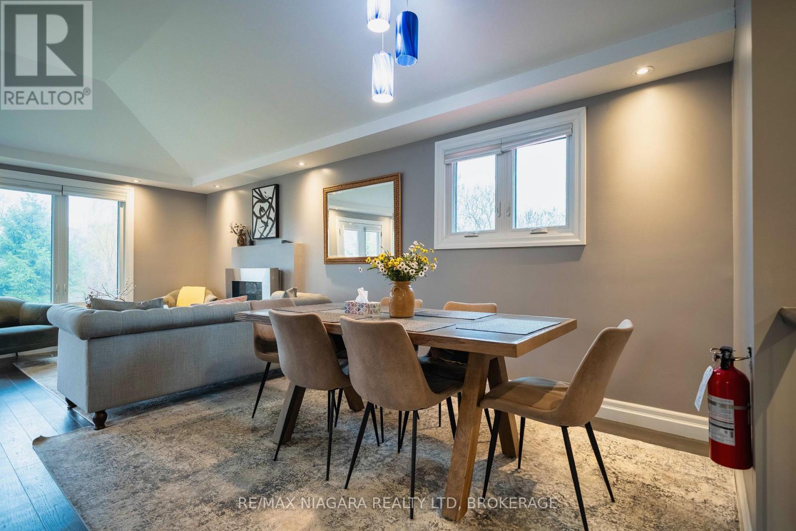 214 Mary Street, Niagara-On-The-Lake, Ontario  L0S 1J0 - Photo 8 - X12913832