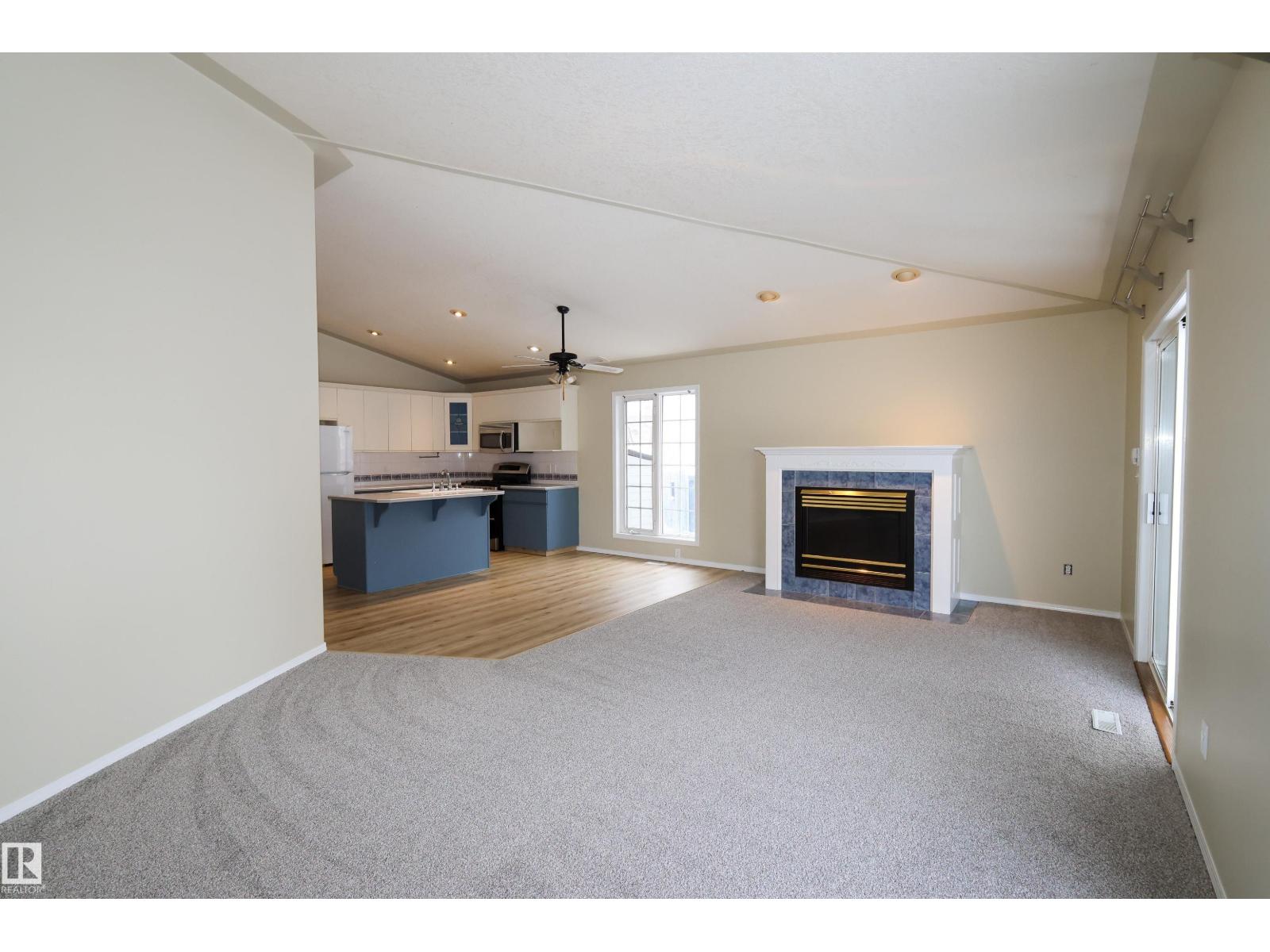 10016 106 St, Morinville, Alberta  T8A 1A3 - Photo 4 - E4478777