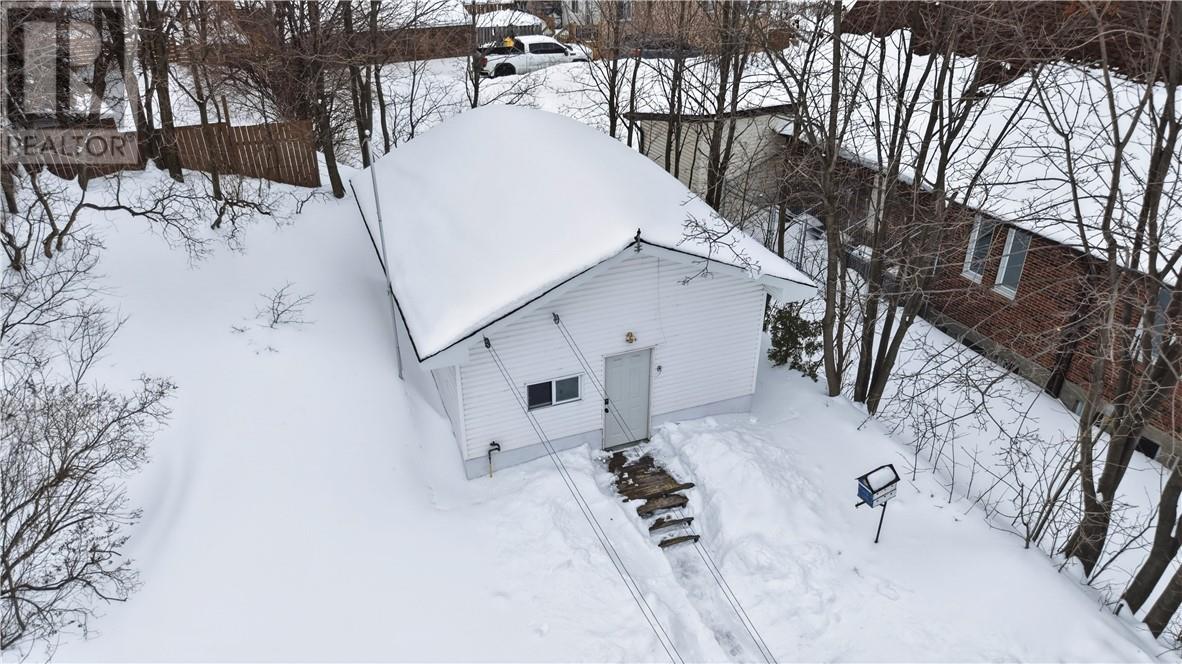 1545 Bellevue Street, Sudbury, Ontario  P3B 3G4 - Photo 2 - 2126867