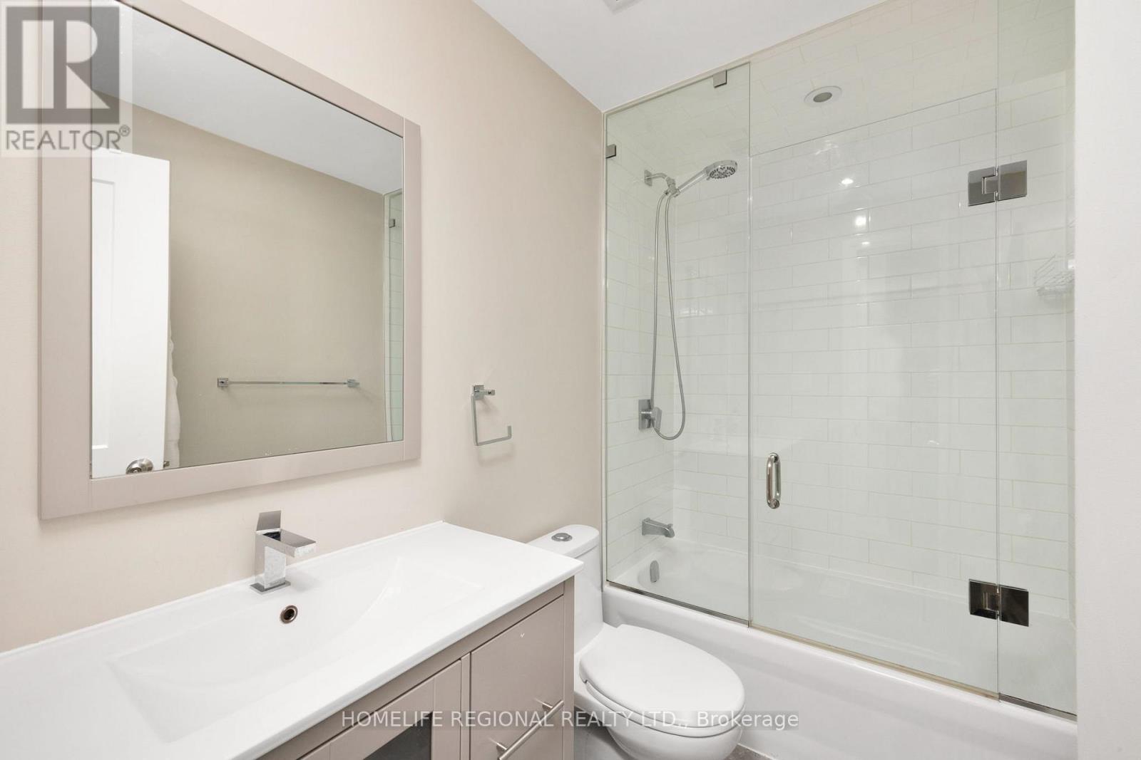 204 Roxton Road, Toronto, Ontario  M6J 2Y5 - Photo 20 - C12913826