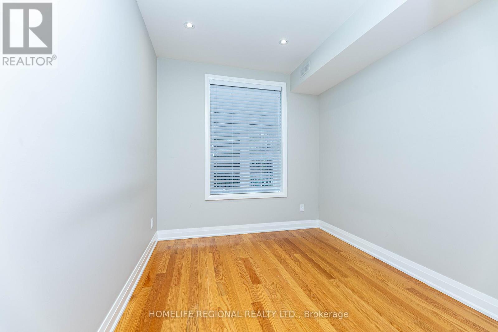 204 Roxton Road, Toronto, Ontario  M6J 2Y5 - Photo 7 - C12913826