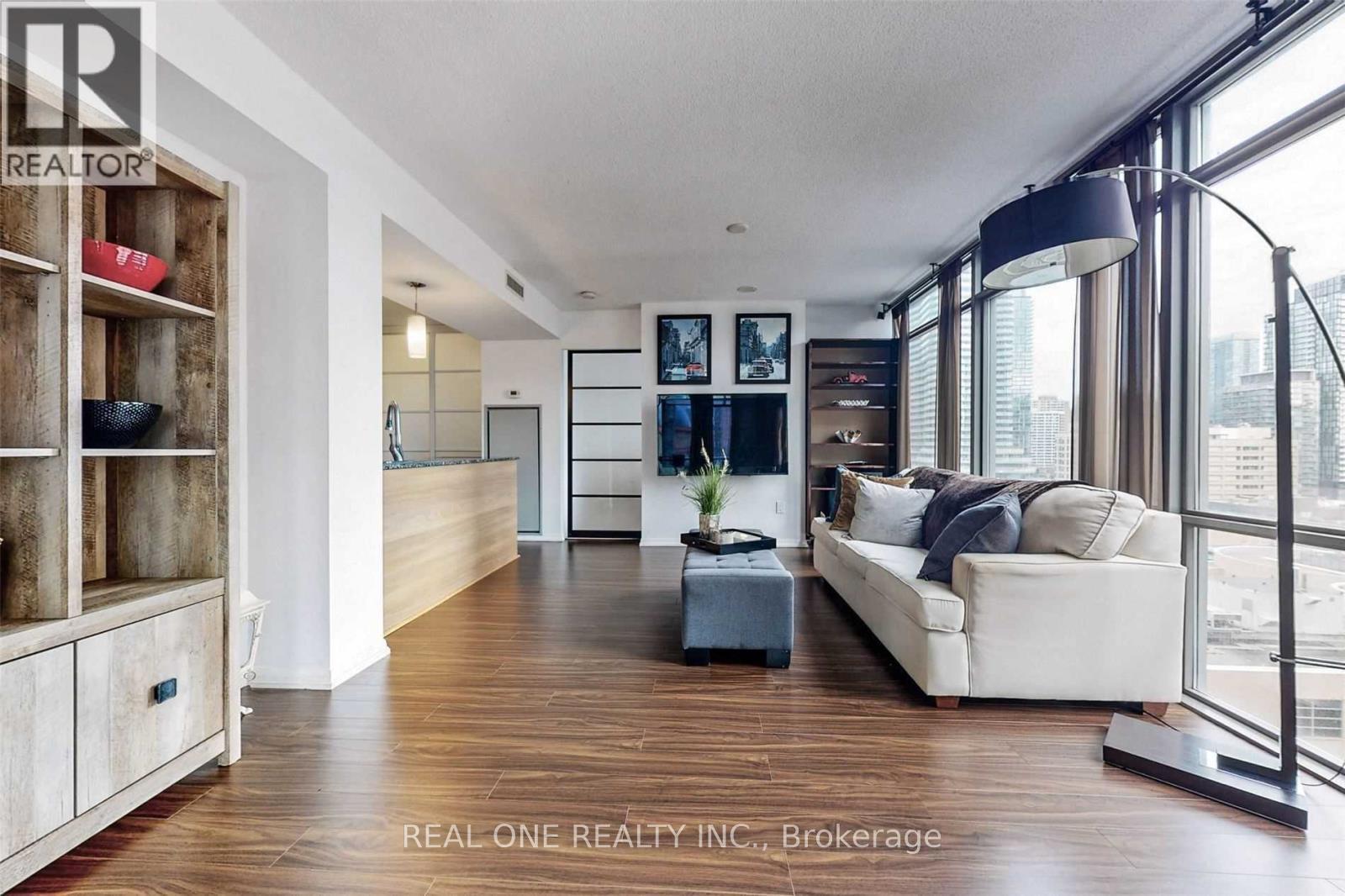 1208 - 37 Grosvenor Street, Toronto, Ontario  M4Y 3G5 - Photo 13 - C12913886