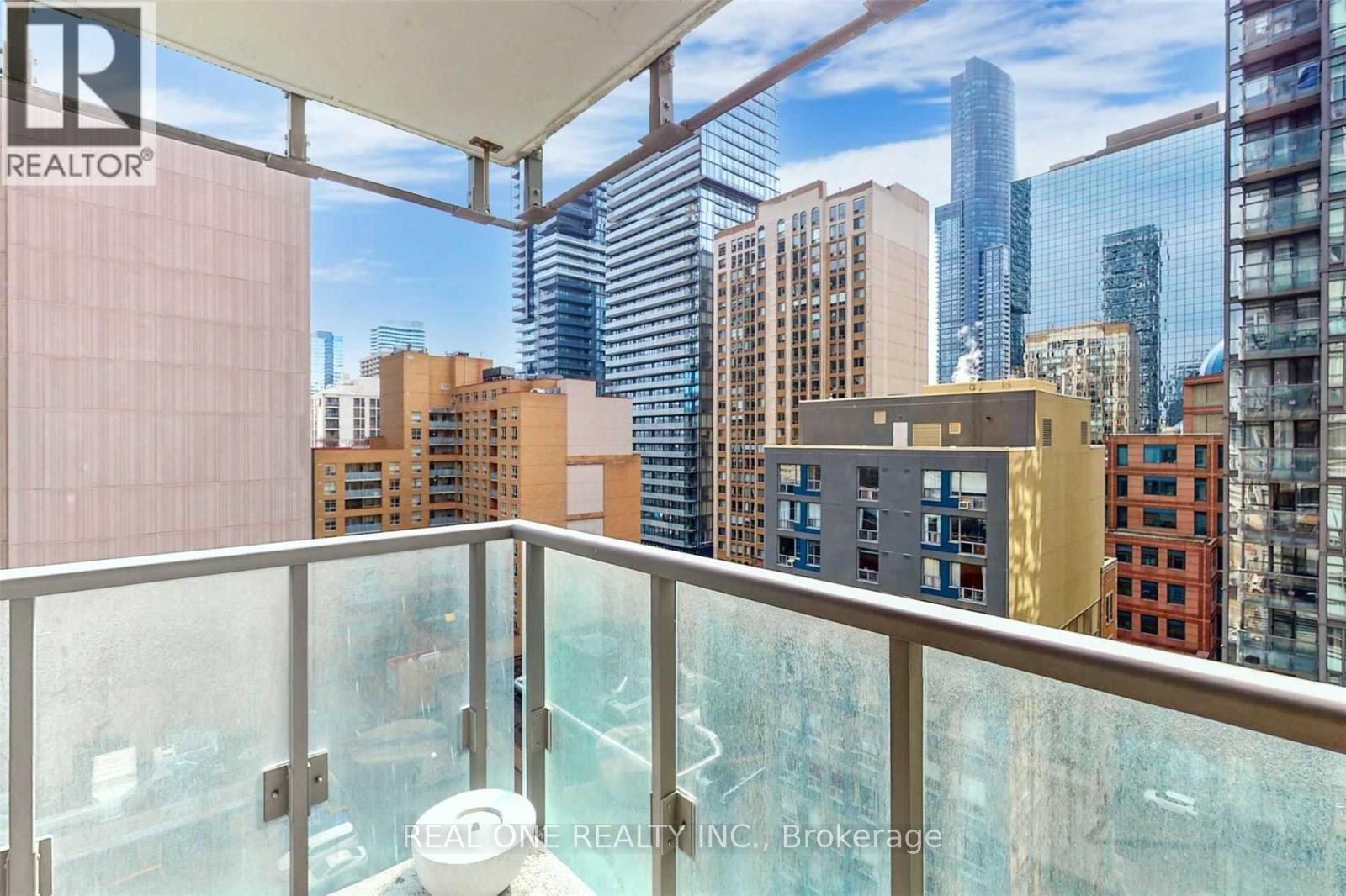 1208 - 37 Grosvenor Street, Toronto, Ontario  M4Y 3G5 - Photo 34 - C12913886