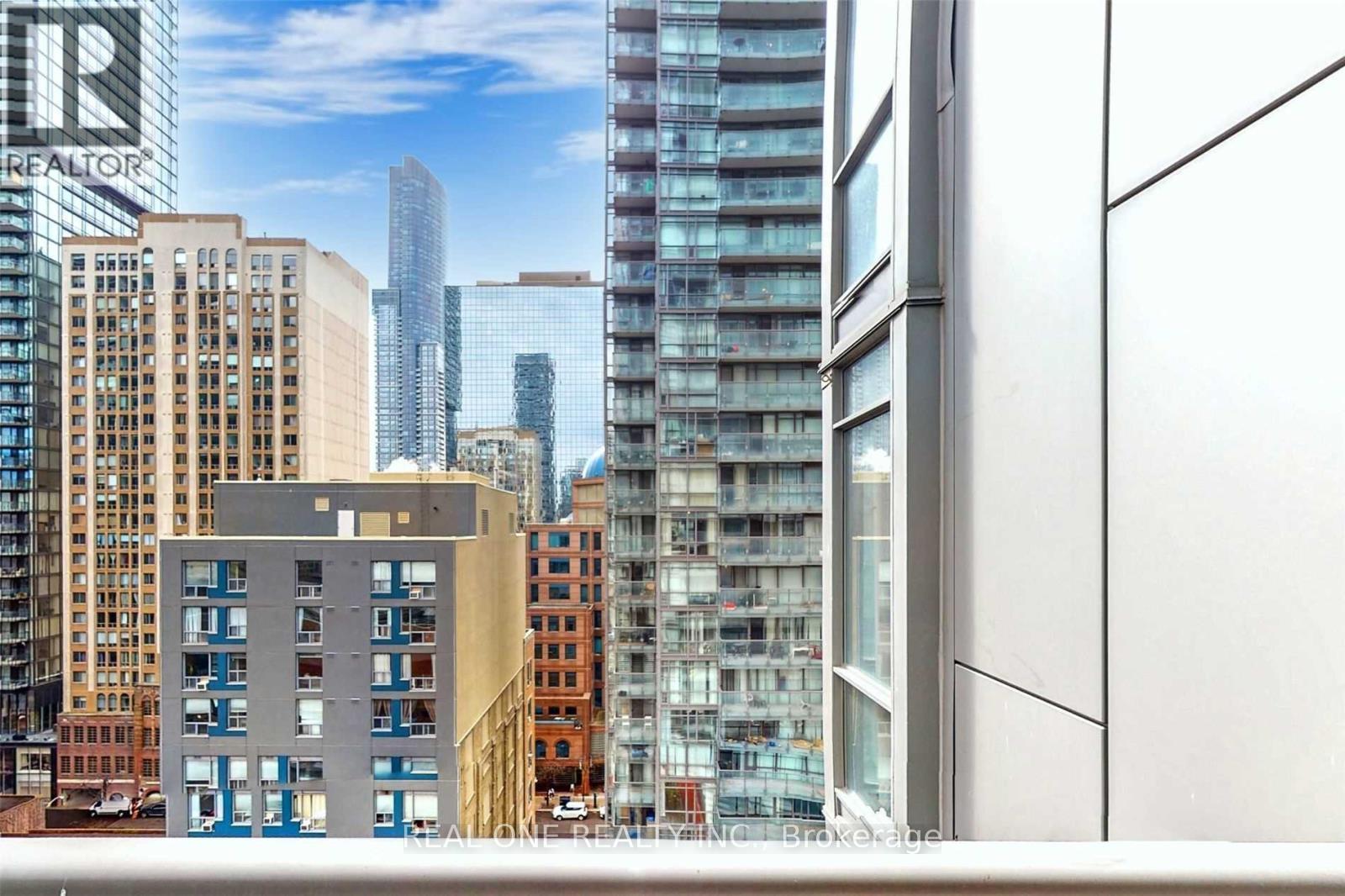 1208 - 37 Grosvenor Street, Toronto, Ontario  M4Y 3G5 - Photo 35 - C12913886