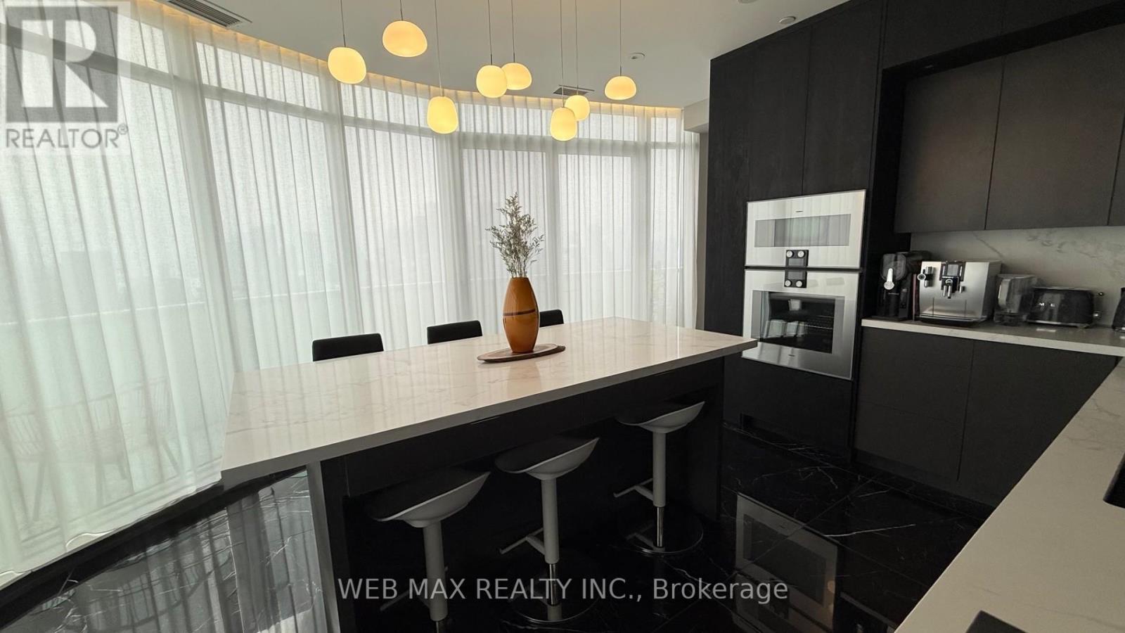 4212 - 403 Church Street, Toronto, Ontario  M4Y 0C9 - Photo 2 - C12913970