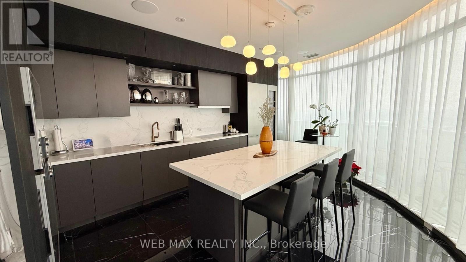 4212 - 403 Church Street, Toronto, Ontario  M4Y 0C9 - Photo 4 - C12913970