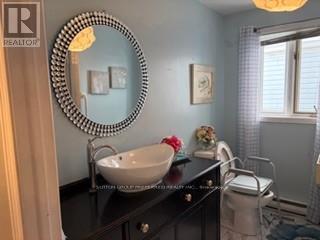 1 - 11 Stewart Street, Strathroy-Caradoc, Ontario  N7G 1A1 - Photo 4 - X12633656