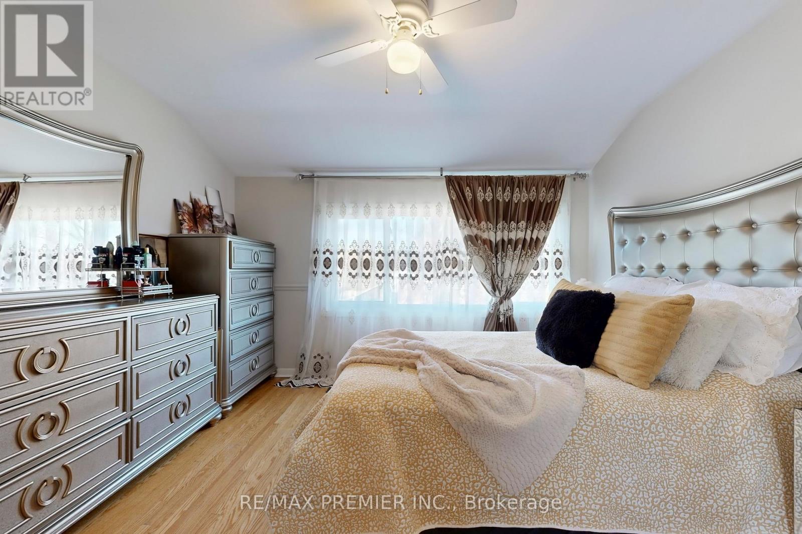 888 Krosno Boulevard, Pickering, Ontario  L1W 1H4 - Photo 21 - E12913912