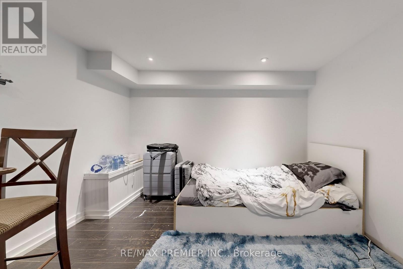 888 Krosno Boulevard, Pickering, Ontario  L1W 1H4 - Photo 32 - E12913912