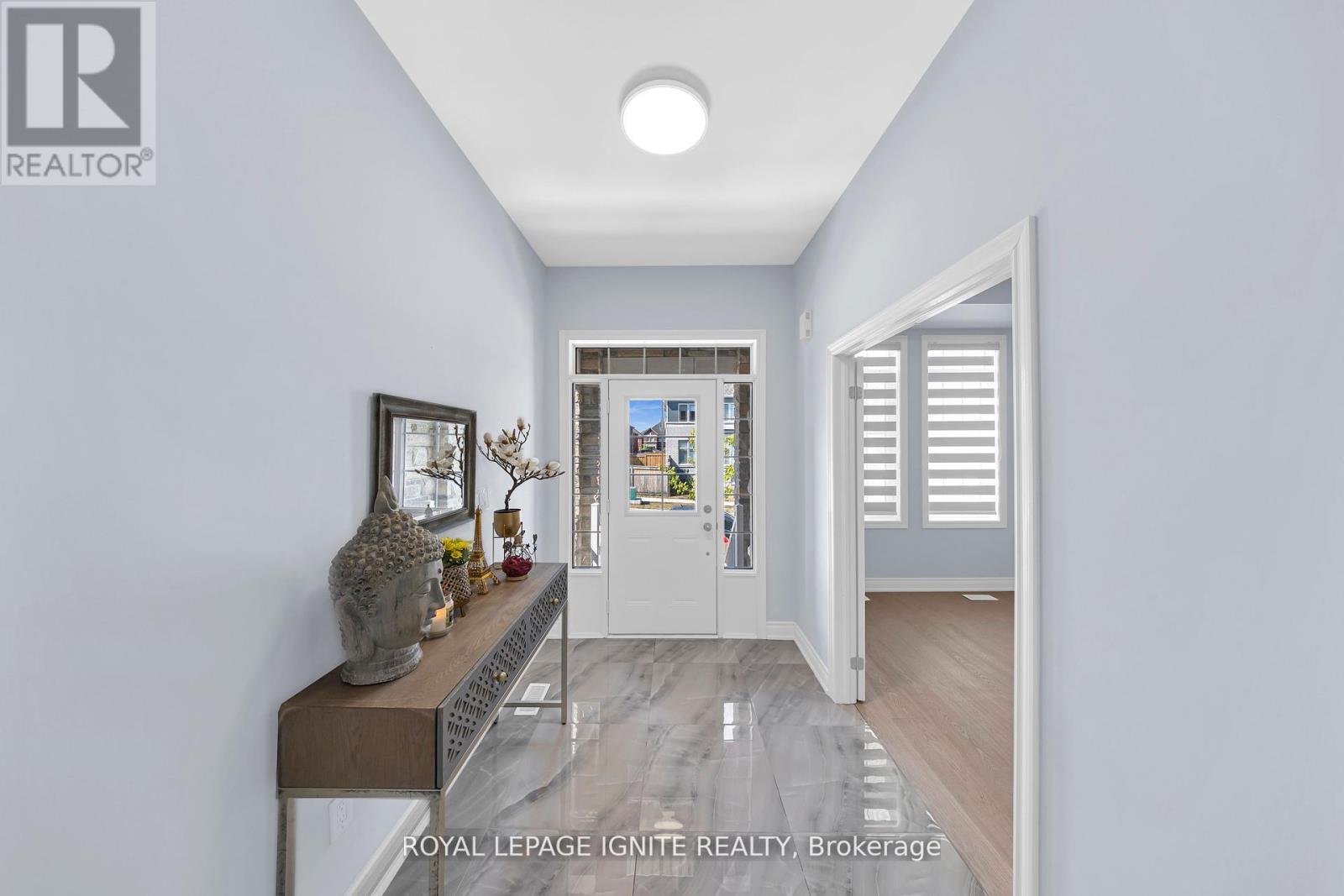 2453 Florentine Place, Pickering, Ontario  L1X 0H2 - Photo 2 - E12913976