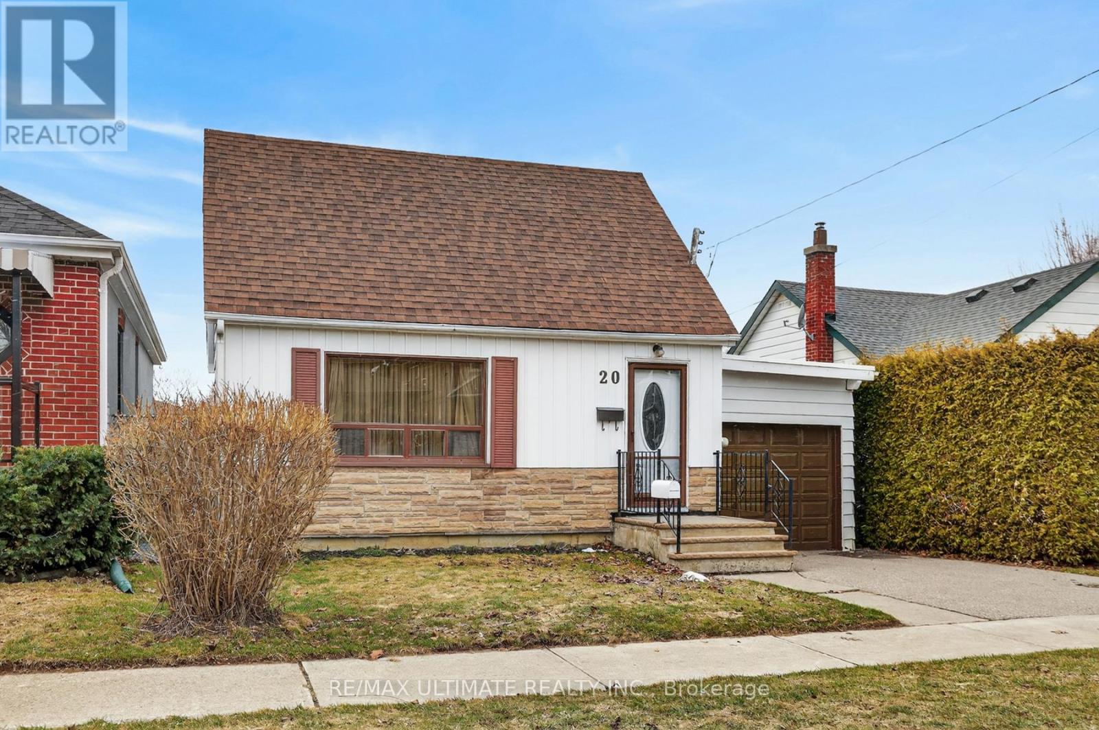 20 Bertha Avenue, Toronto, Ontario  M1L 3L7 - Photo 3 - E12913978