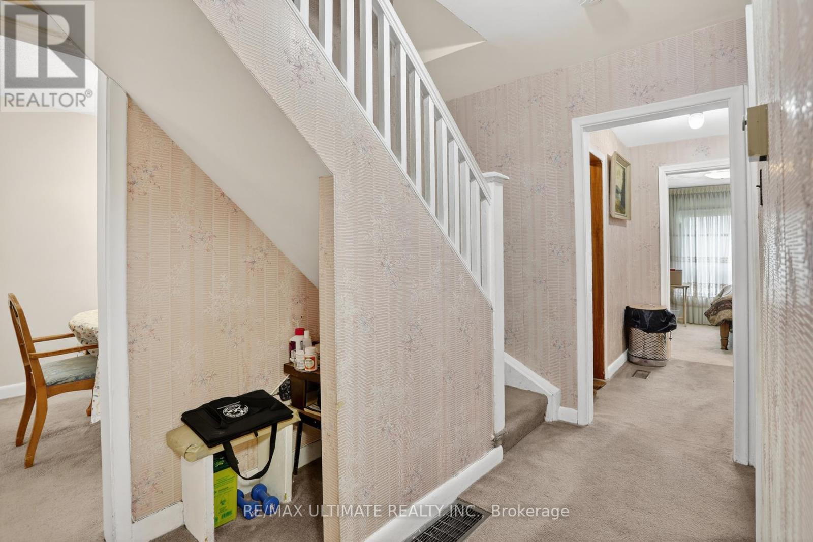 20 Bertha Avenue, Toronto, Ontario  M1L 3L7 - Photo 5 - E12913978