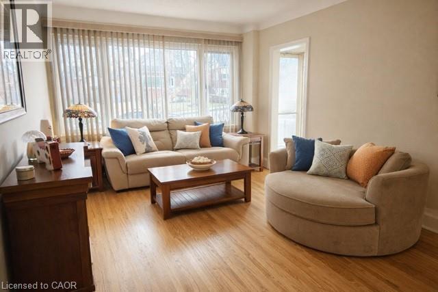 226 Auburn Avenue, Hamilton, Ontario  L8K 3B6 - Photo 2 - 40814157