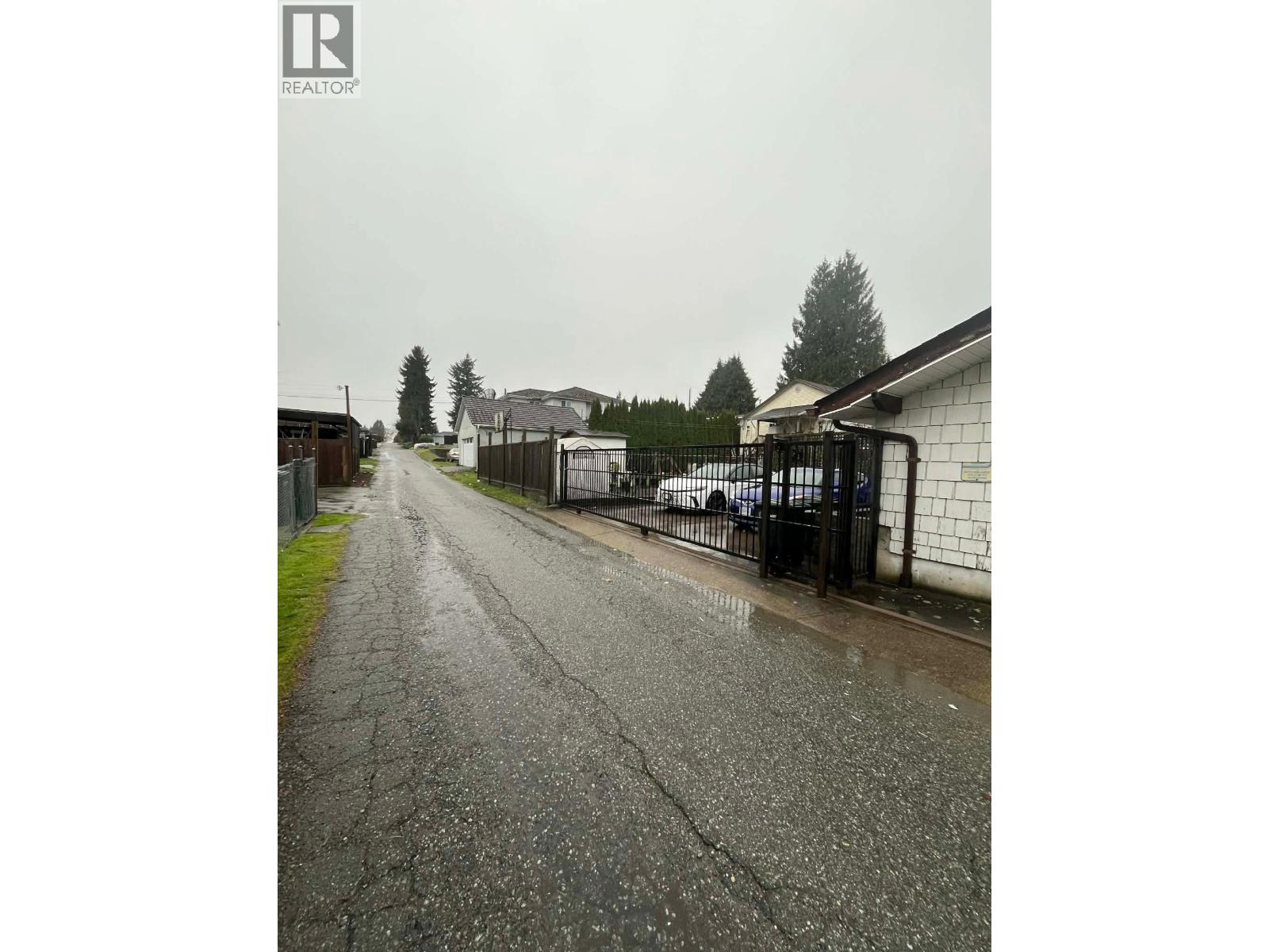 8134 14th Avenue, Burnaby, British Columbia  V3N 2B8 - Photo 12 - R3102774