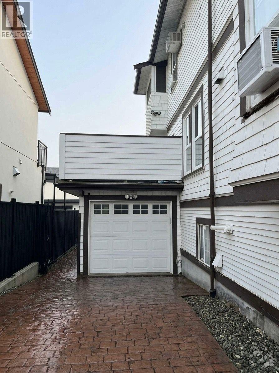 8134 14th Avenue, Burnaby, British Columbia  V3N 2B8 - Photo 16 - R3102774