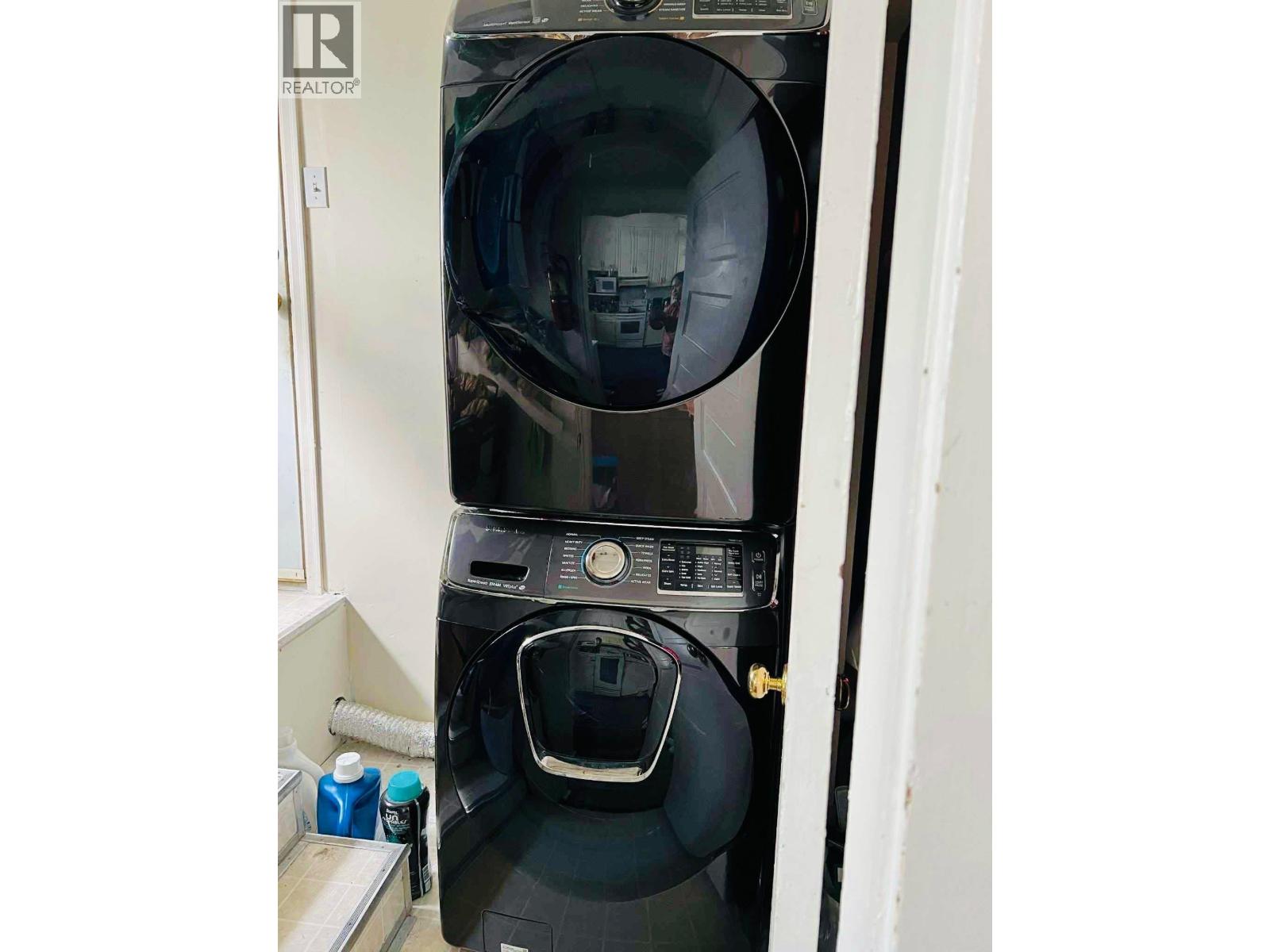 8134 14th Avenue, Burnaby, British Columbia  V3N 2B8 - Photo 11 - R3102774