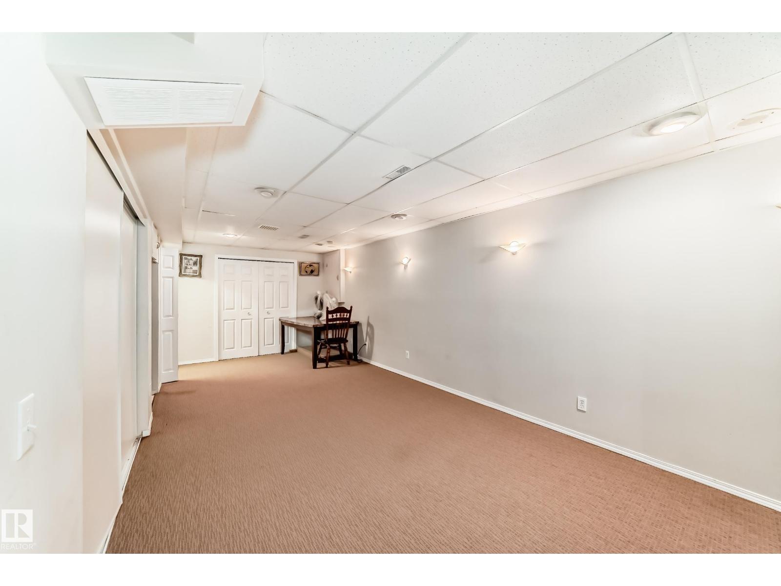 11532 9 Av Nw, Edmonton, Alberta T6J 6T9 - Photo 37 - E4477613