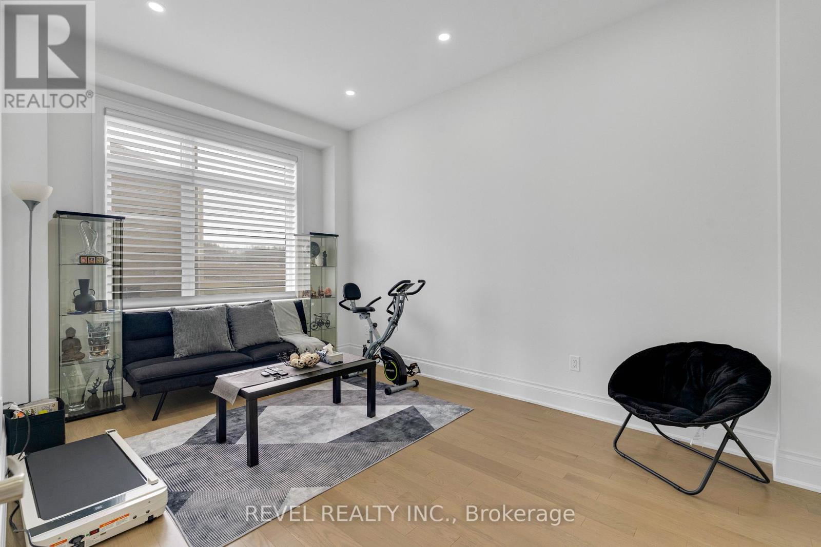 77 Marigold Boulevard, Adjala-Tosorontio (Colgan), Ontario  L0G 1W0 - Photo 10 - N12913830