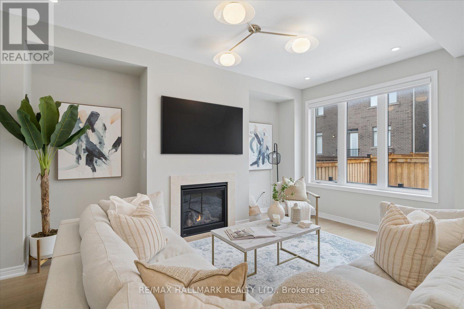 28 Sambro Lane, Whitchurch-Stouffville, Ontario  L4A 0S1 - Photo 20 - N12913864