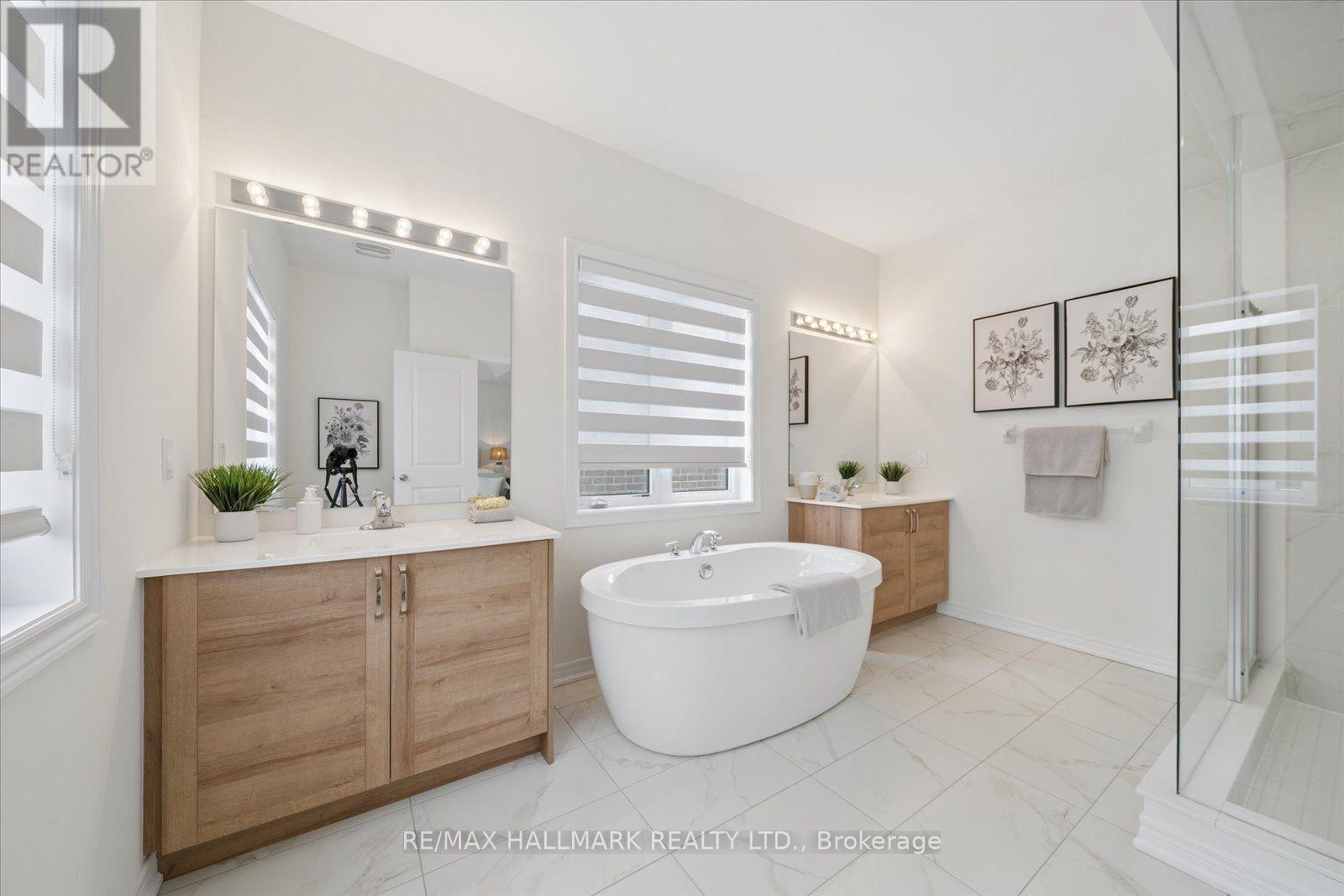 28 Sambro Lane, Whitchurch-Stouffville, Ontario  L4A 0S1 - Photo 28 - N12913864