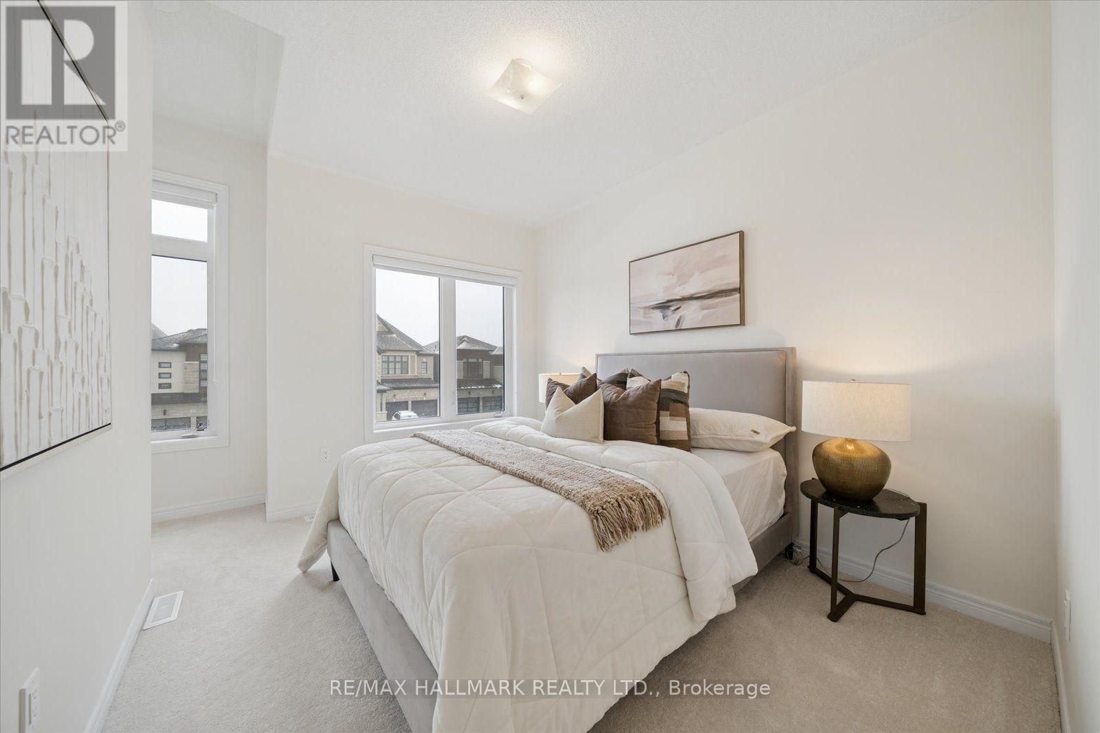 28 Sambro Lane, Whitchurch-Stouffville, Ontario  L4A 0S1 - Photo 34 - N12913864