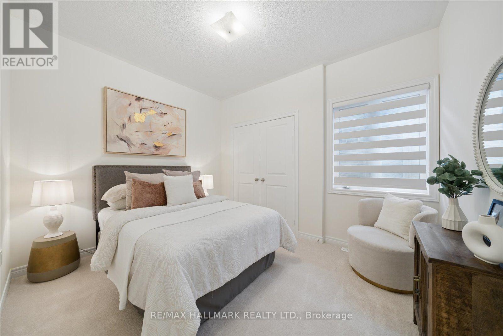 28 Sambro Lane, Whitchurch-Stouffville, Ontario  L4A 0S1 - Photo 35 - N12913864