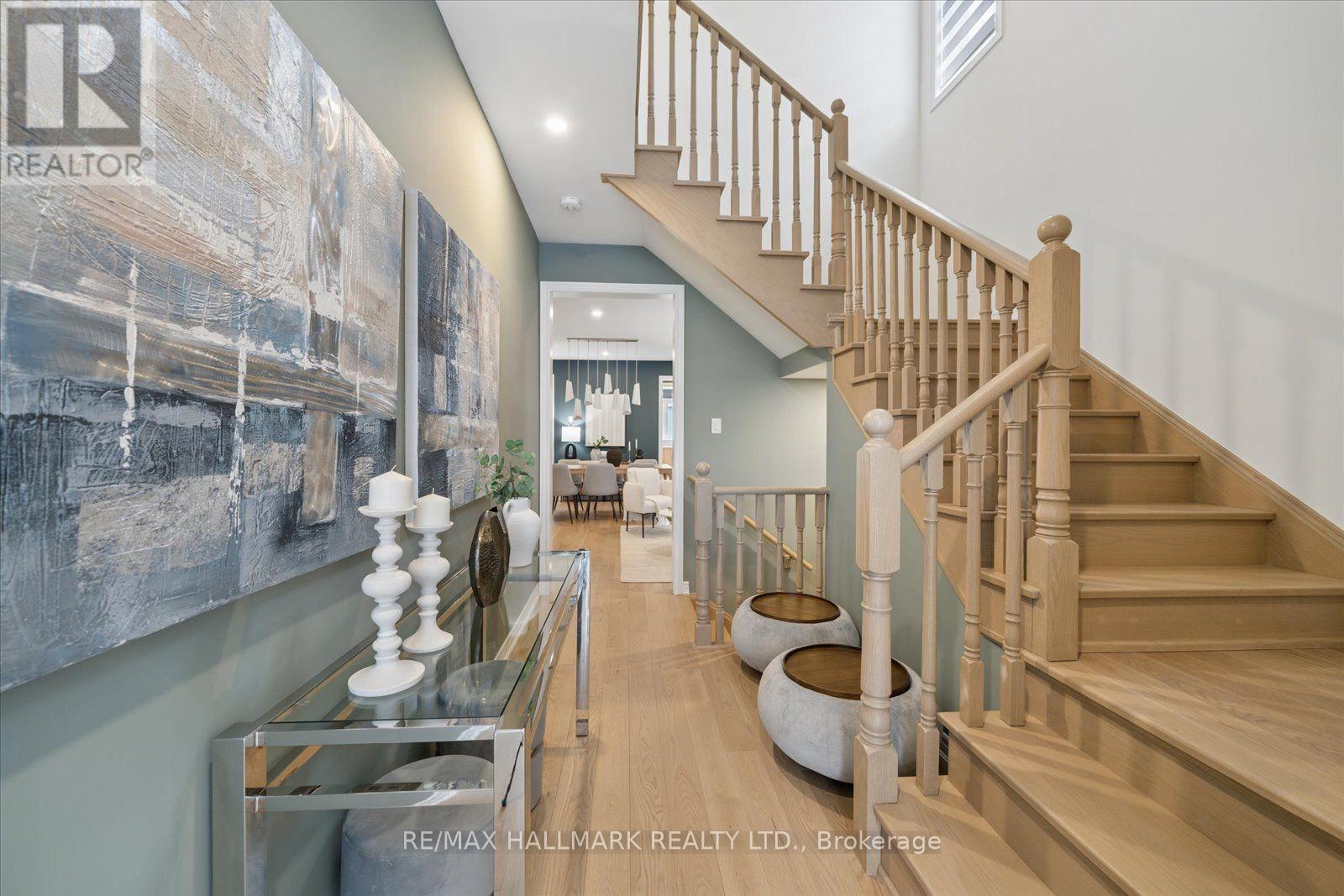 28 Sambro Lane, Whitchurch-Stouffville, Ontario  L4A 0S1 - Photo 4 - N12913864