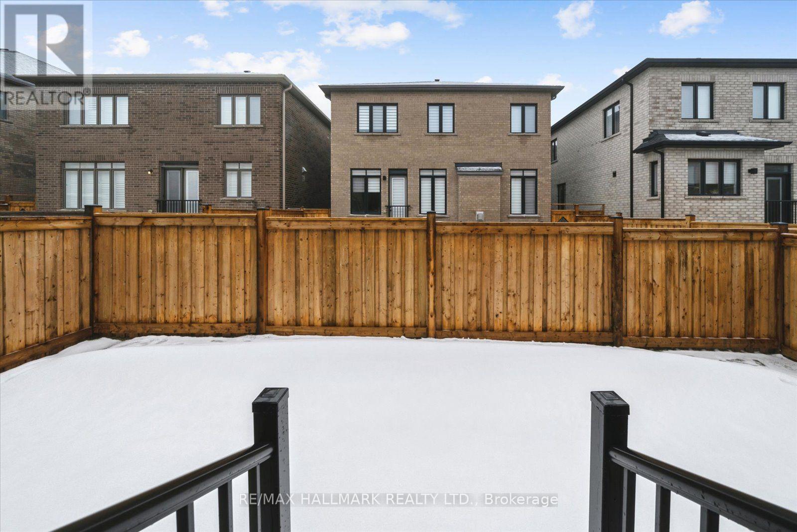 28 Sambro Lane, Whitchurch-Stouffville, Ontario  L4A 0S1 - Photo 47 - N12913864