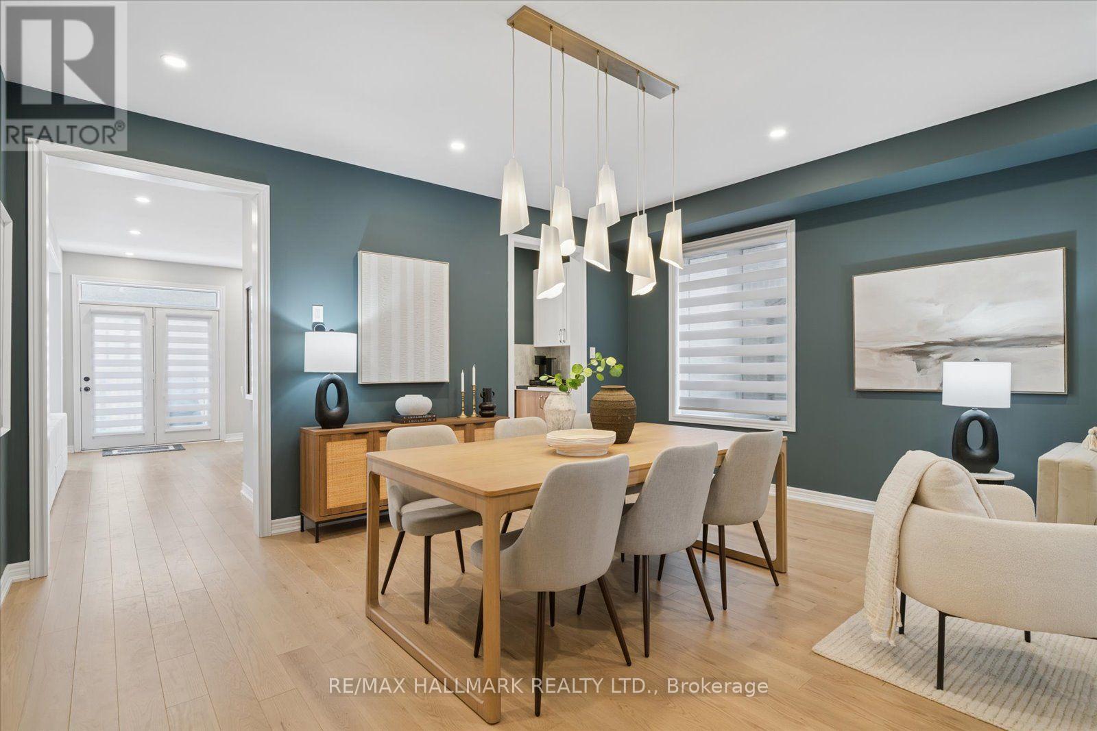 28 Sambro Lane, Whitchurch-Stouffville, Ontario  L4A 0S1 - Photo 8 - N12913864