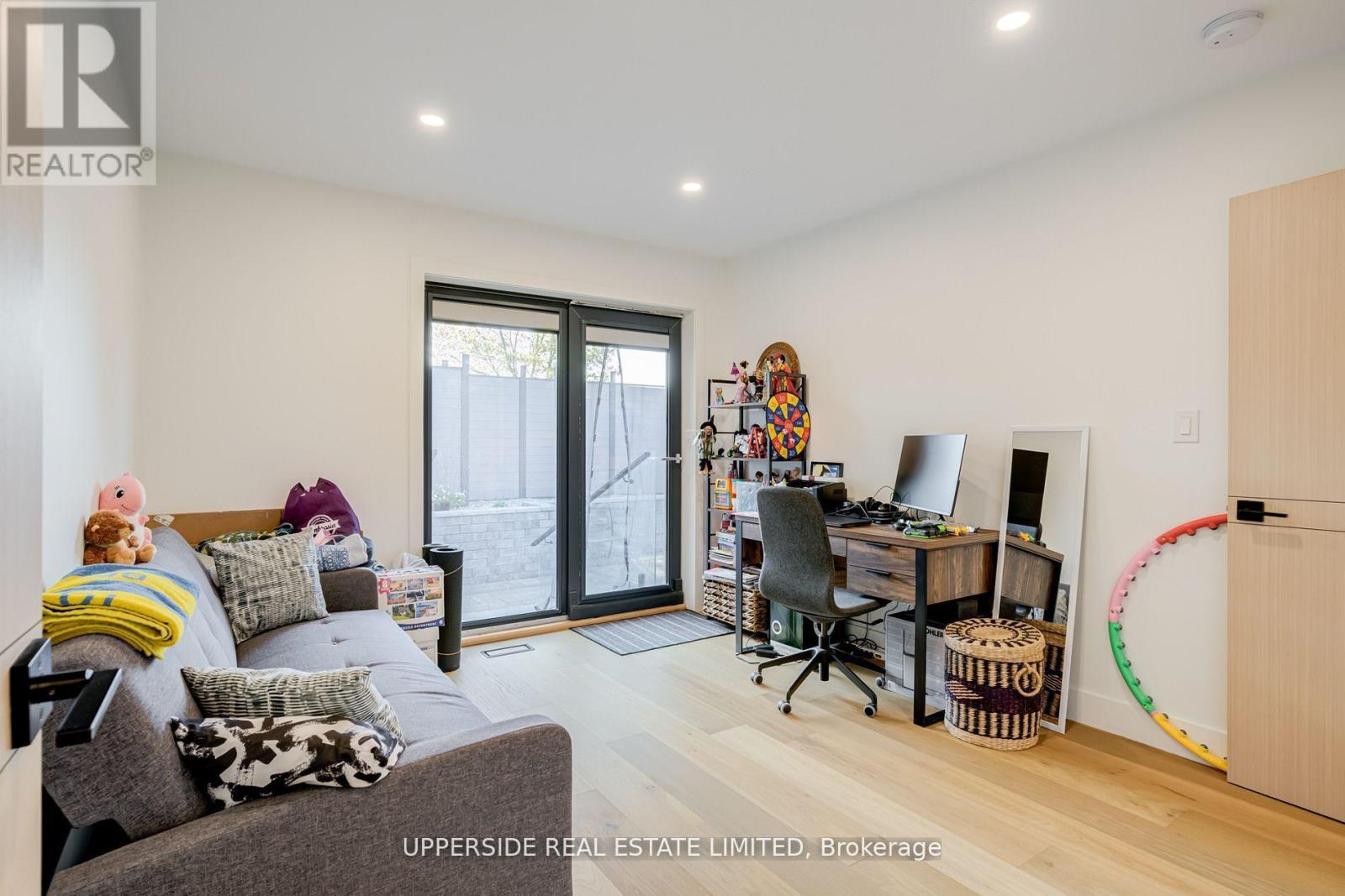 61 Marlin Court, Newmarket, Ontario  L3Y 2W7 - Photo 21 - N12913866