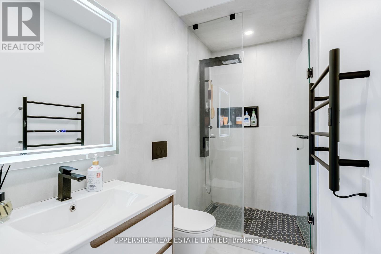 61 Marlin Court, Newmarket, Ontario  L3Y 2W7 - Photo 23 - N12913866