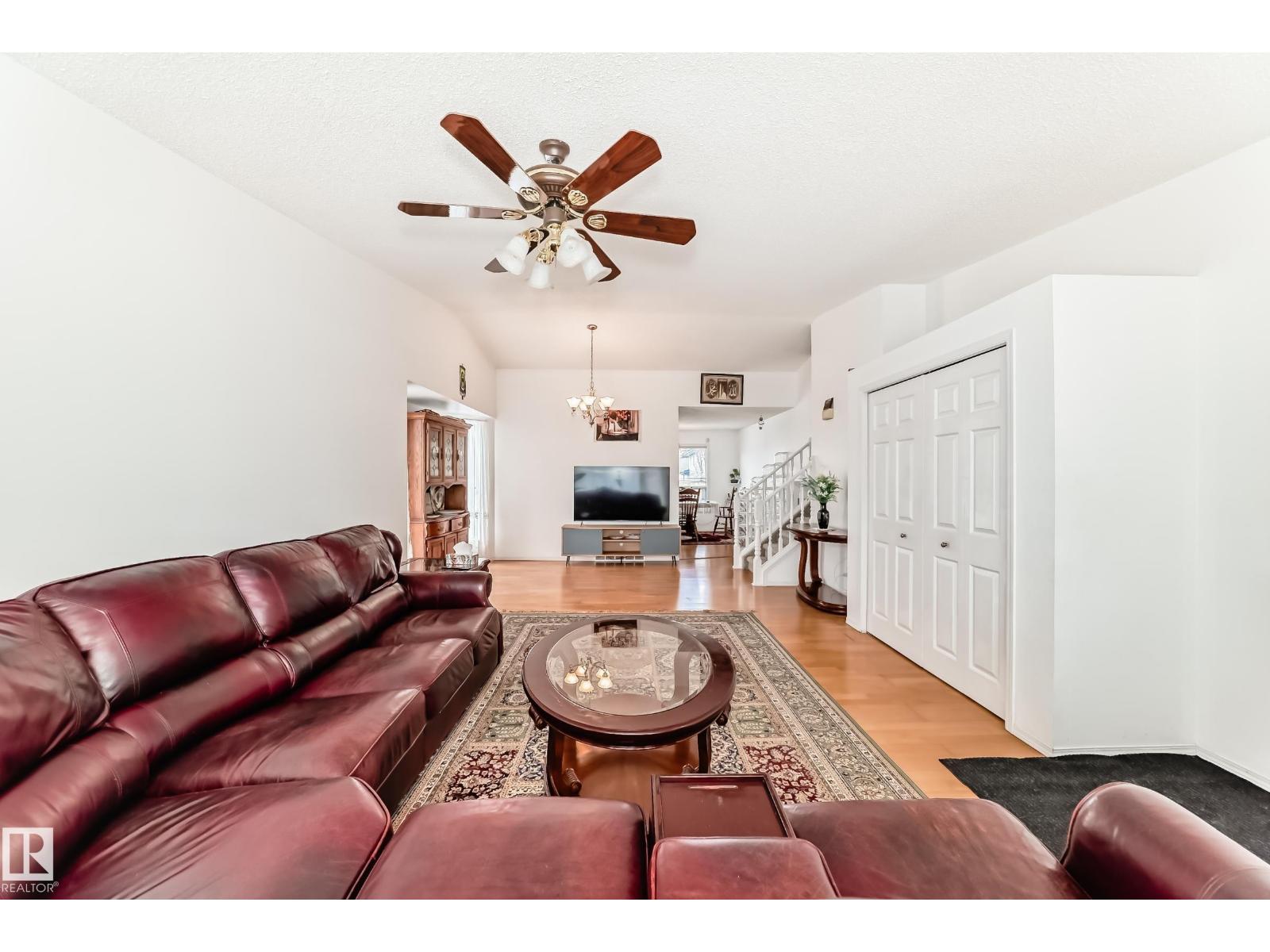 11532 9 Av Nw, Edmonton, Alberta T6J 6T9 - Photo 9 - E4477613