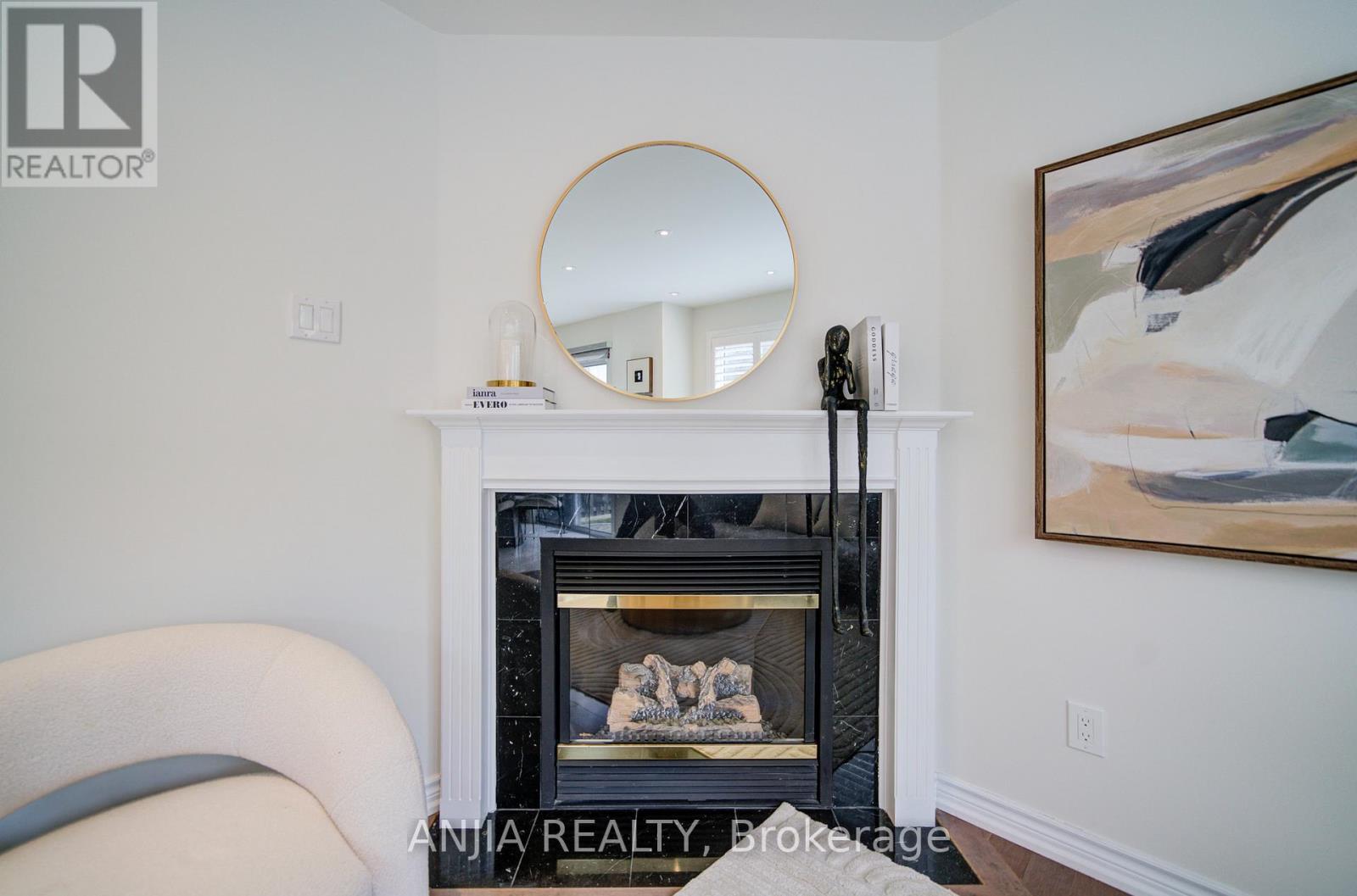 96 Castlemore Avenue, Markham, Ontario  L6C 2G9 - Photo 20 - N12913900